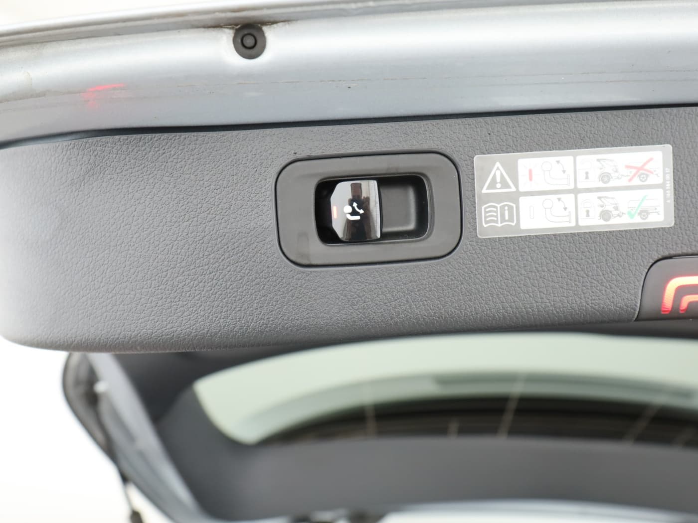 Mercedes-Benz C 220 d T Bild 24