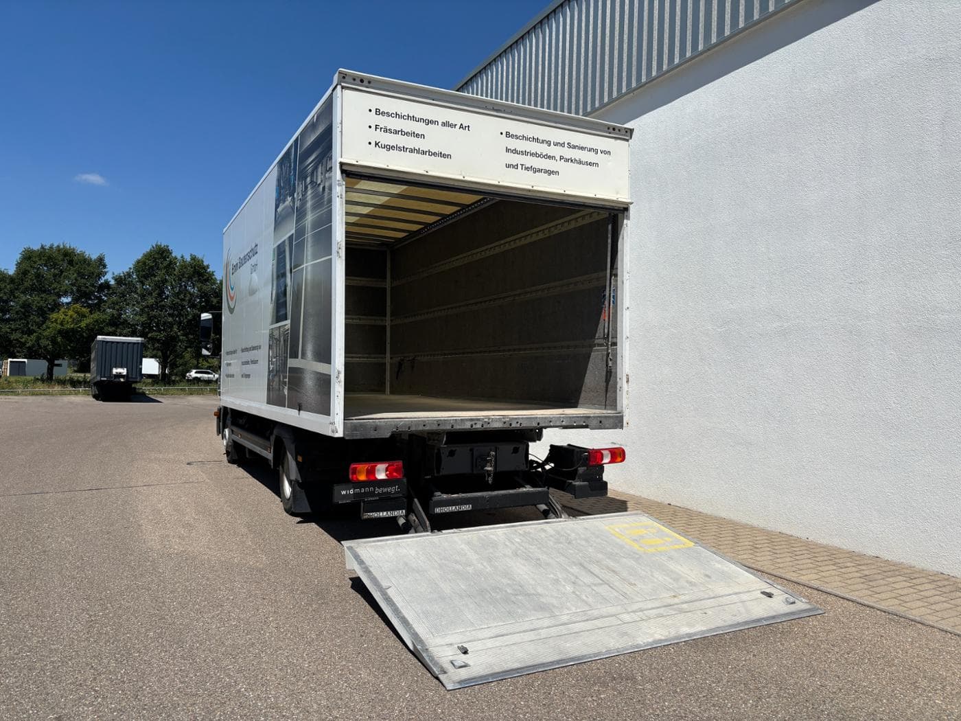 Mercedes-Benz 818 L Bild 10