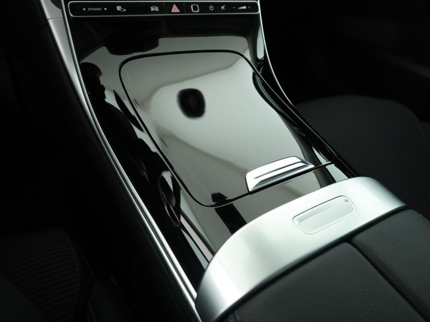 Mercedes-Benz C 180 Bild 15