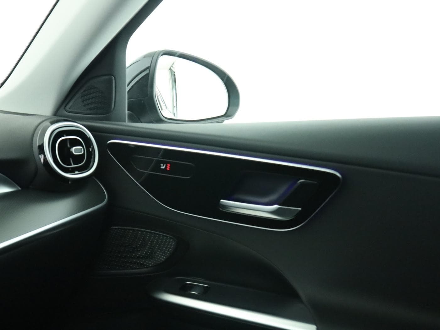 Mercedes-Benz C 180 Bild 16