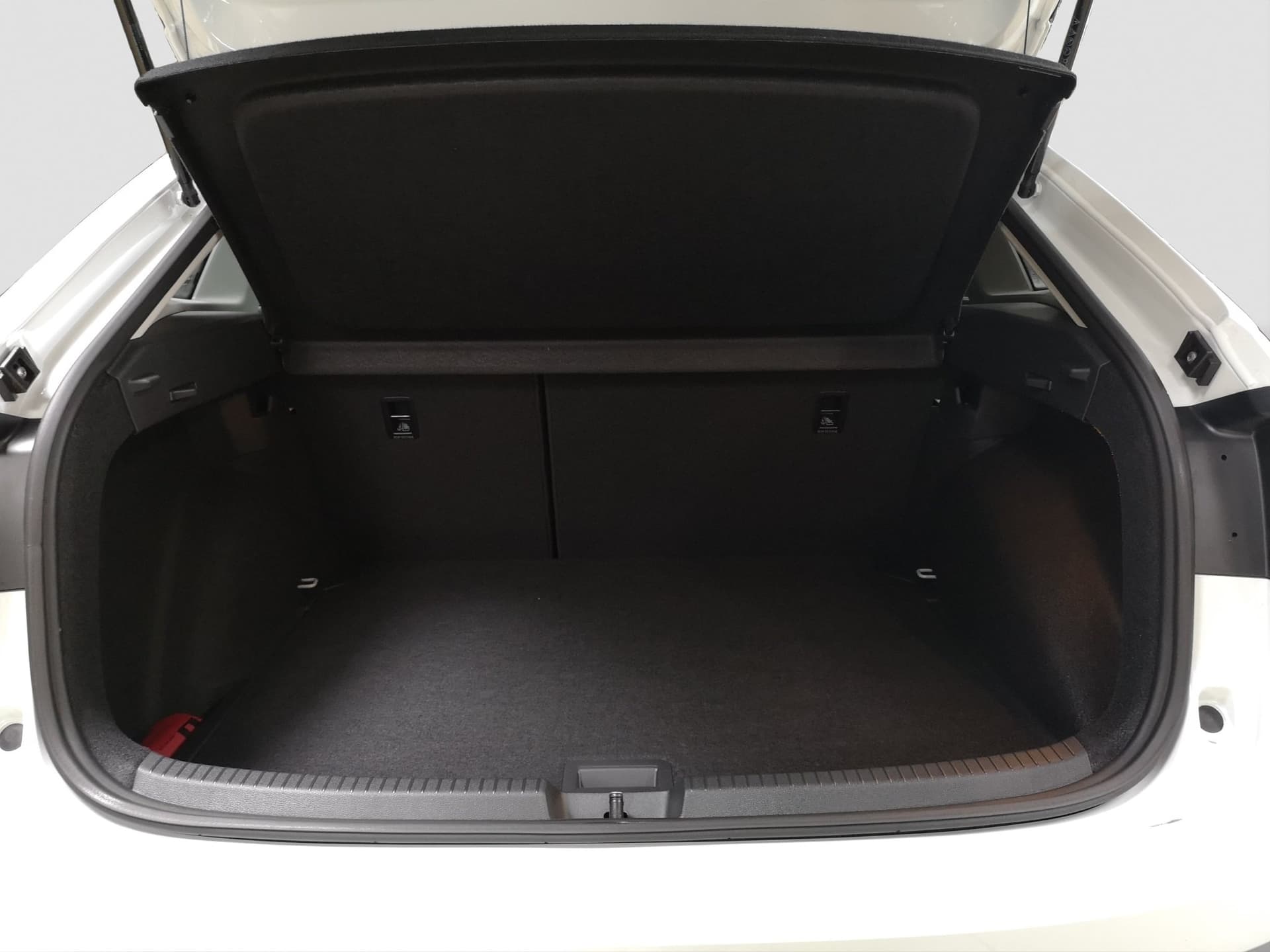 Volkswagen Taigo Life 1.0 l TSI OPF  5-Gang Bild 19