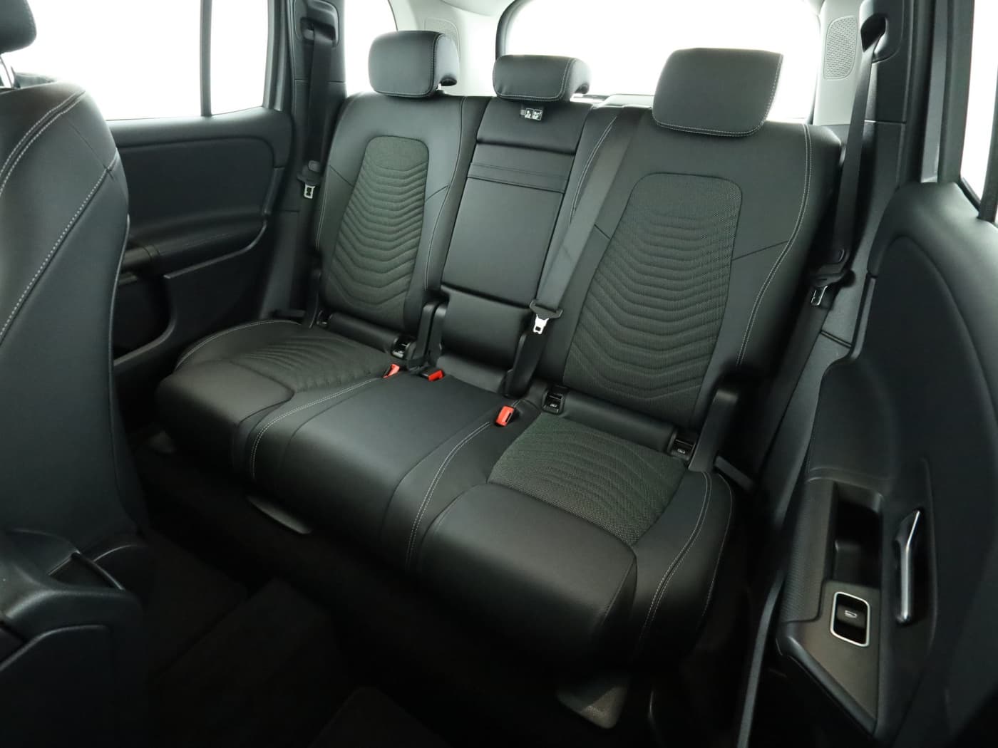 Mercedes-Benz GLB 250 4M Bild 18