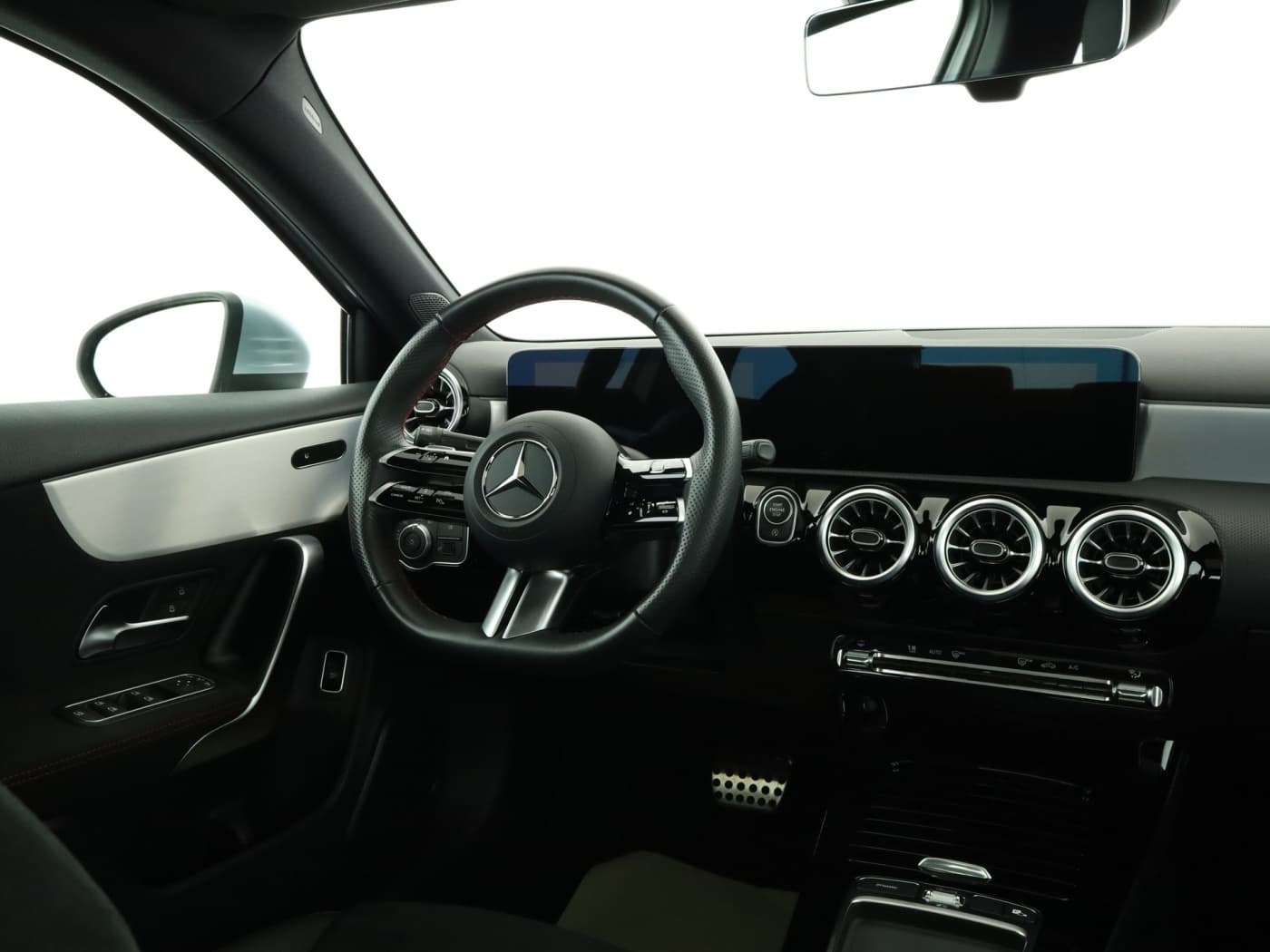 Mercedes-Benz A 180 Lim Bild 10