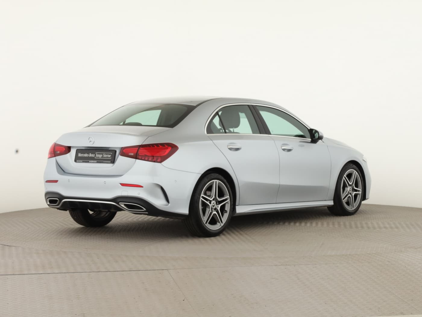 Mercedes-Benz A 180 Lim Bild 6
