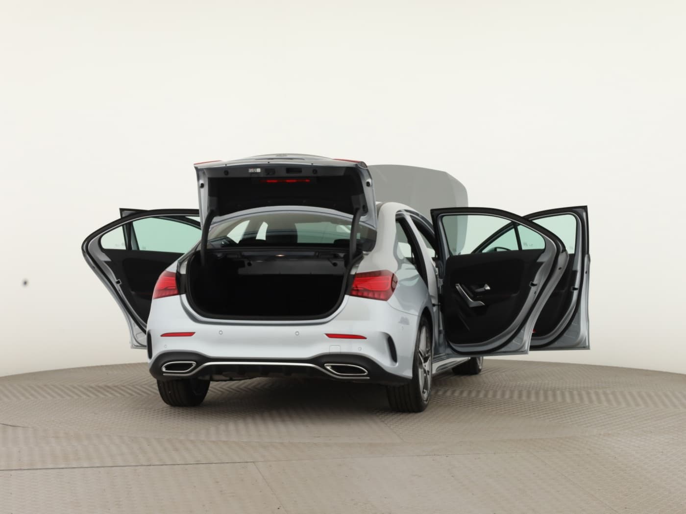 Mercedes-Benz A 180 Lim Bild 9