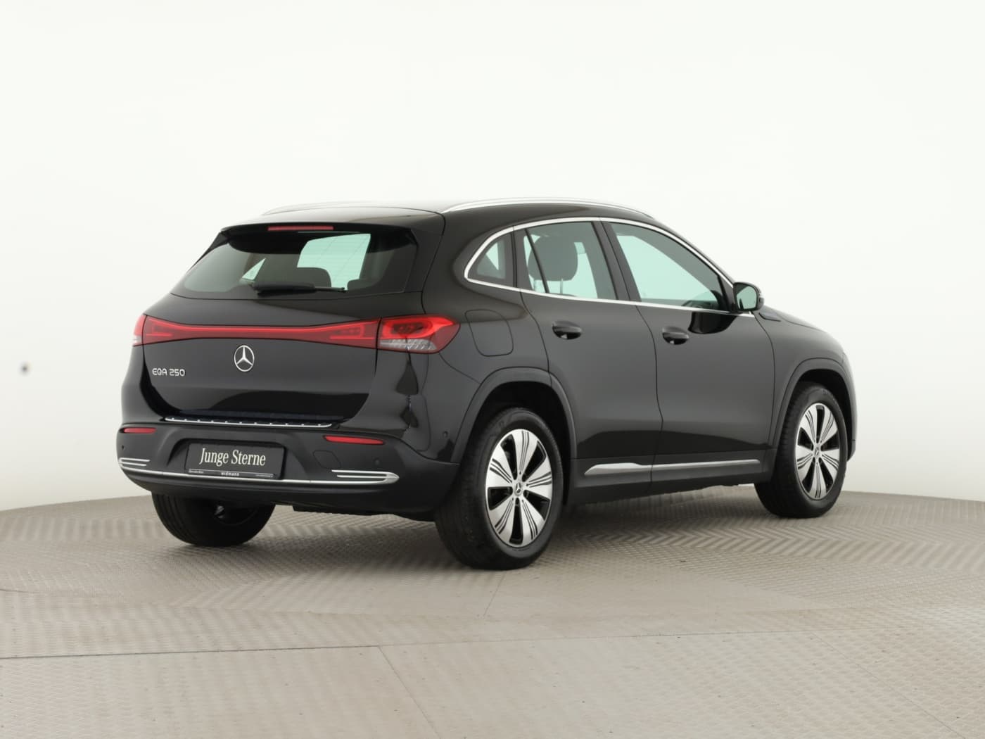 Mercedes-Benz EQA 250 Bild 6
