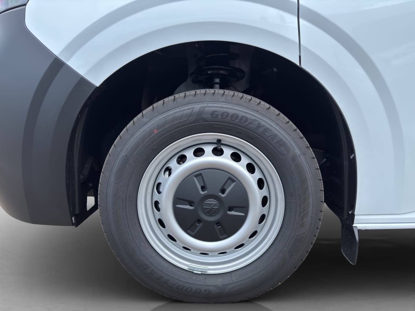 Volkswagen T7 Transporter Kasten 2.0 TDI L1H1 Bild 19