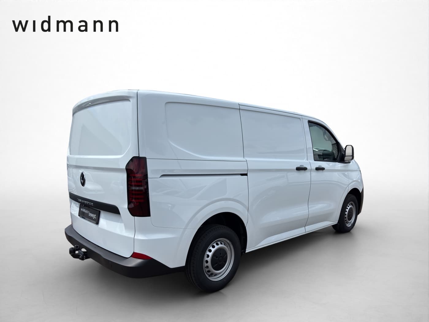 Volkswagen T7 Transporter Kasten 2.0 TDI L1H1 Bild 3