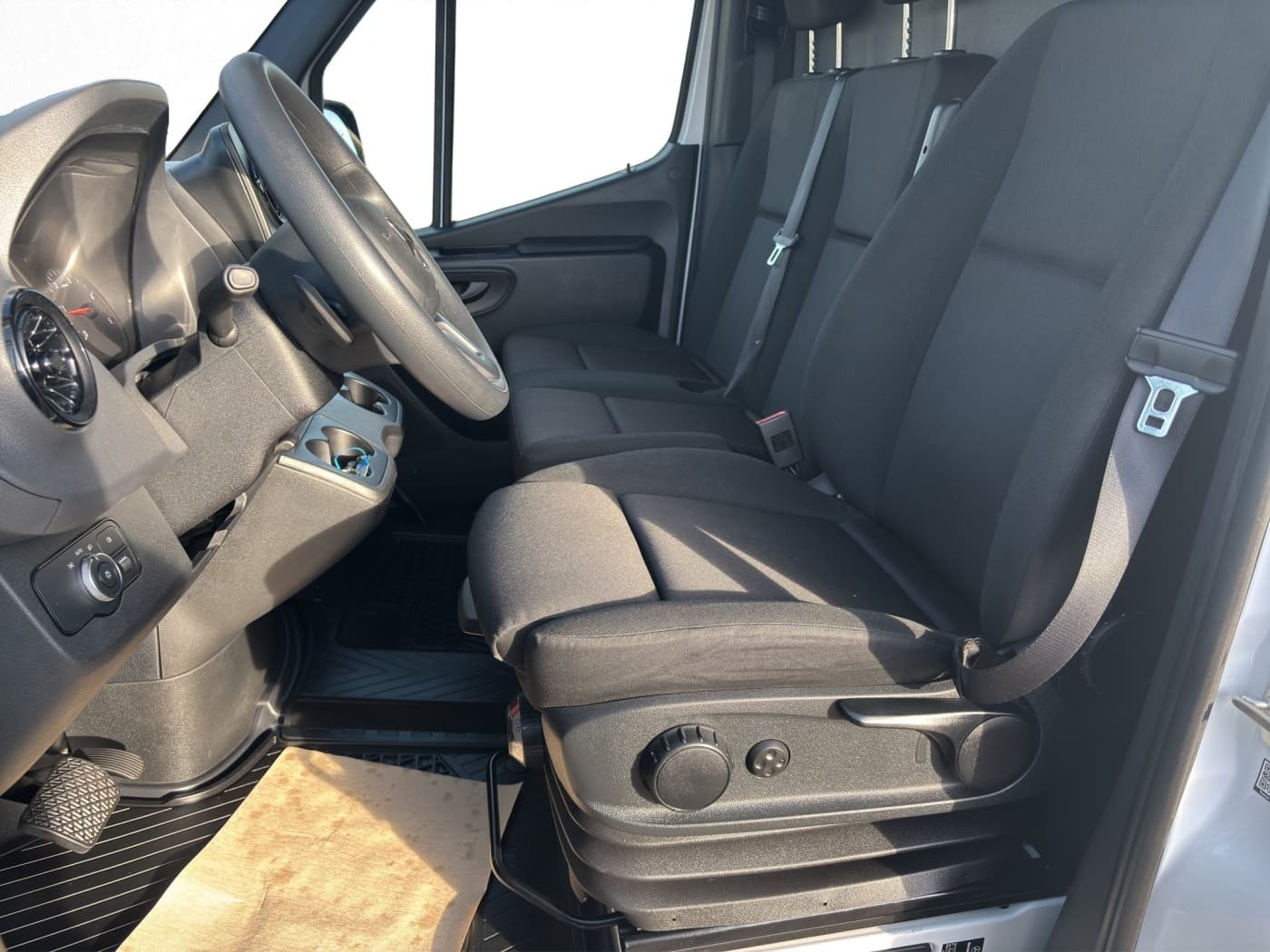 Mercedes-Benz Sprinter 317 CDI Hochdach Kasten standard Bild 13