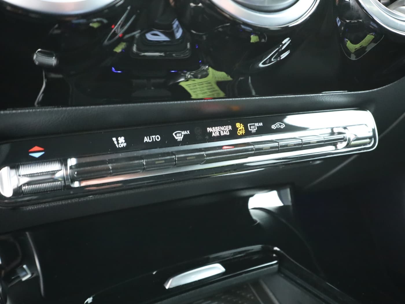 Mercedes-Benz CLA 200 d SB Bild 14