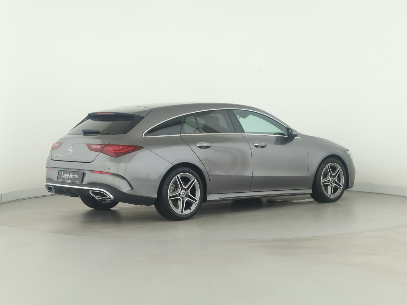 Mercedes-Benz CLA 200 d SB Bild 6