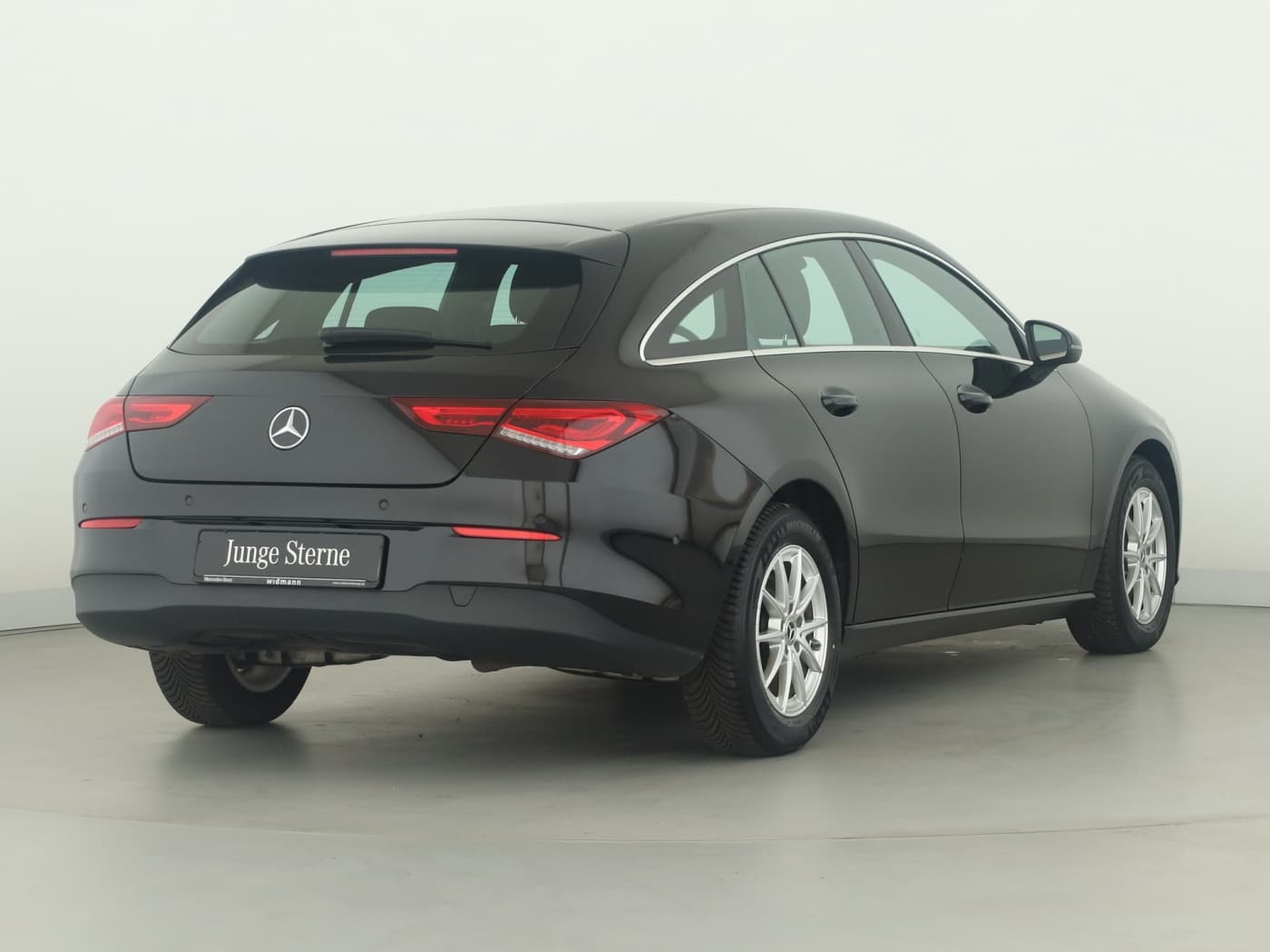 Mercedes-Benz CLA 180 d SB Bild 2