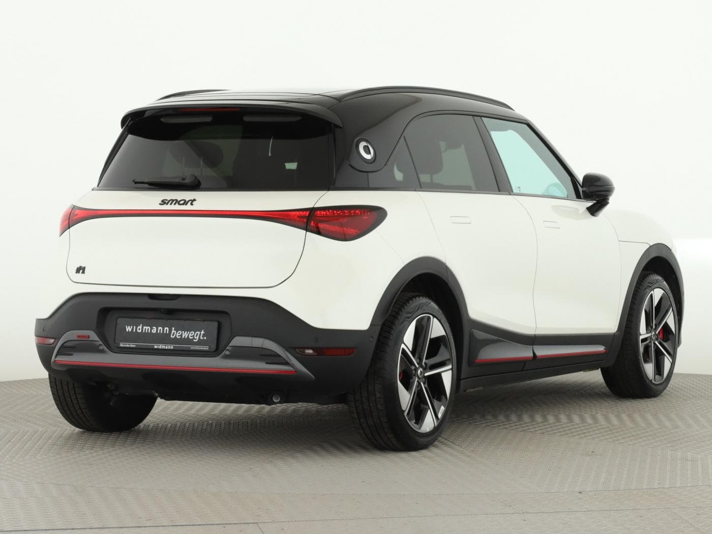 Smart 1 Brabus AWD (66kWh) Bild 2