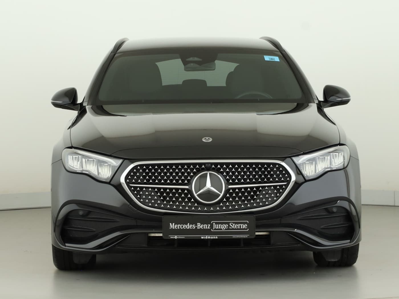 Mercedes-Benz E 220 d T Bild 3