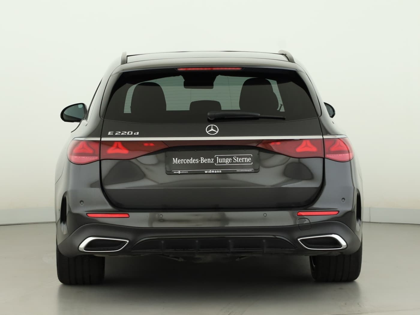 Mercedes-Benz E 220 d T Bild 4