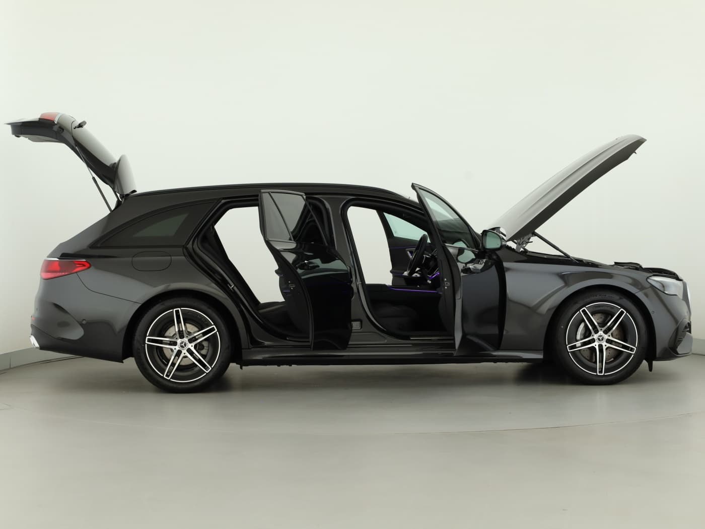 Mercedes-Benz E 220 d T Bild 8