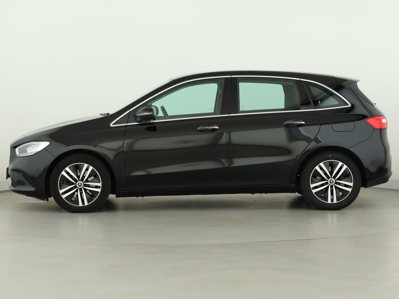 Mercedes-Benz B 250 e Bild 7