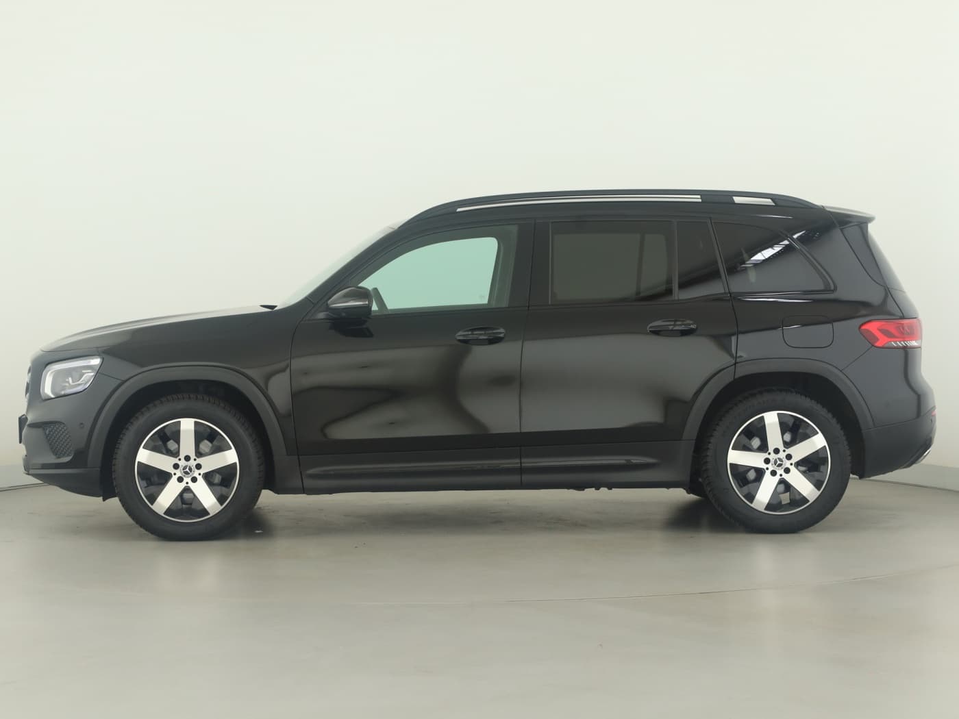 Mercedes-Benz GLB 220 d 4M Bild 7
