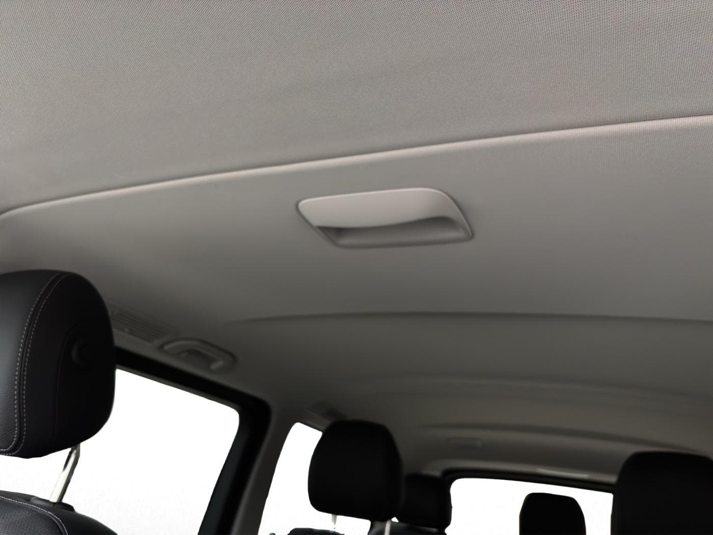 Mercedes-Benz V 250 d 4MATIC AVANTGARDE AMG Bild 16