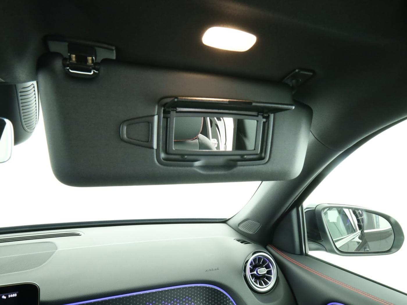 Mercedes-Benz GLB 200 Bild 23