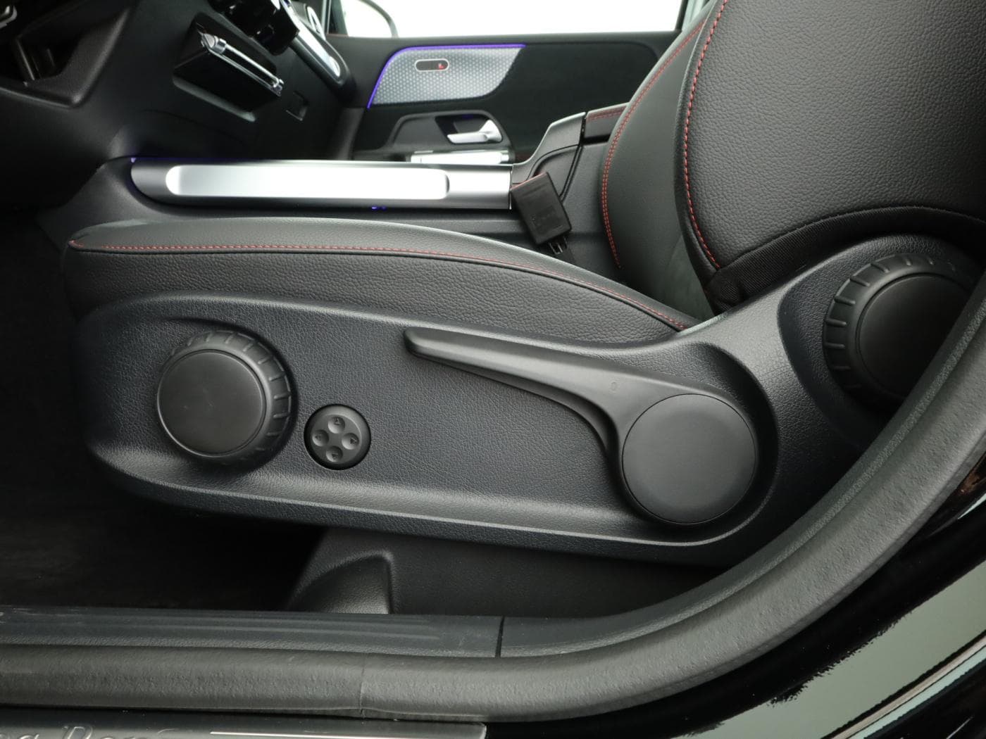 Mercedes-Benz GLB 200 Bild 30
