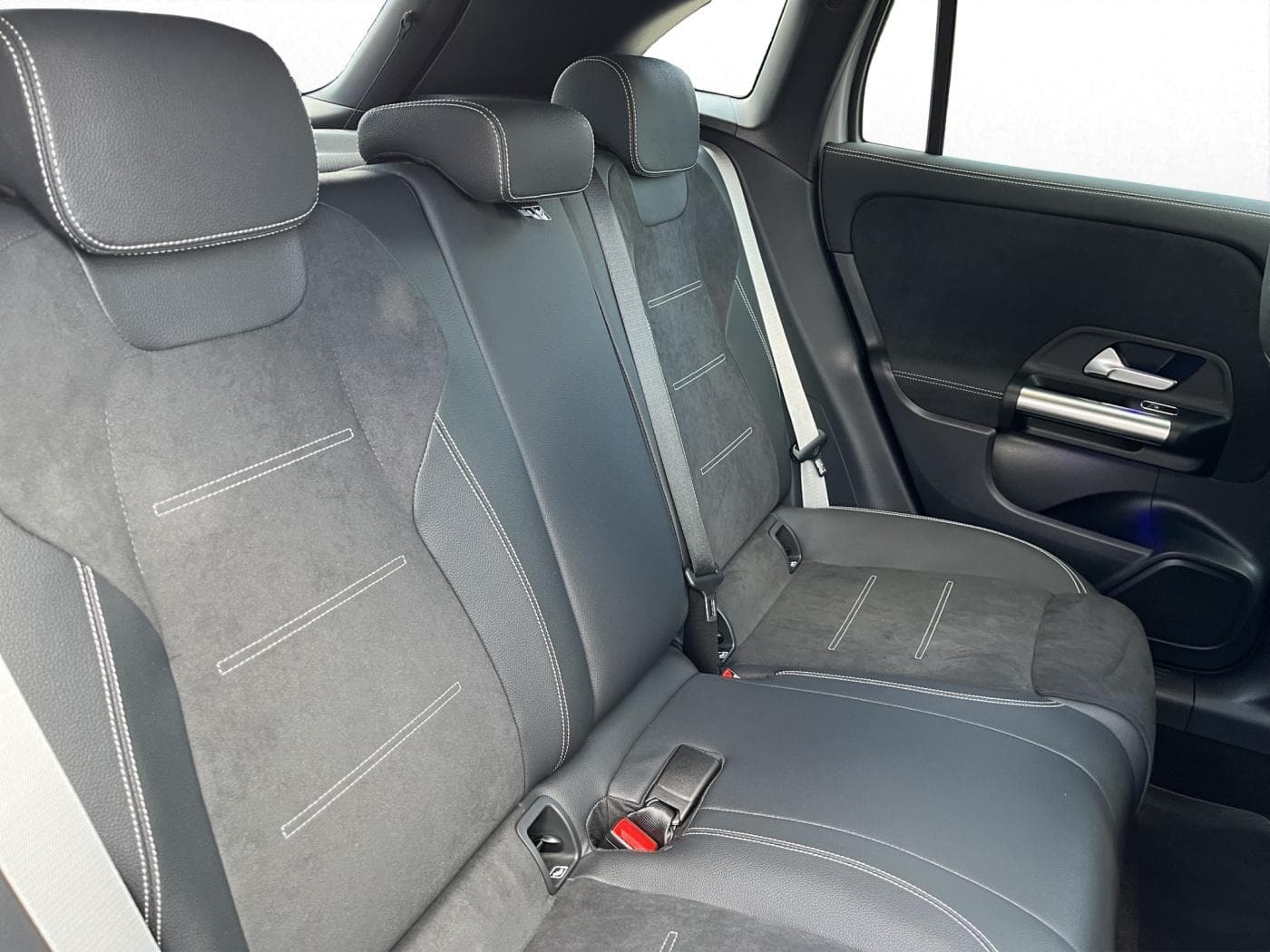 Mercedes-Benz GLA 200 Bild 15