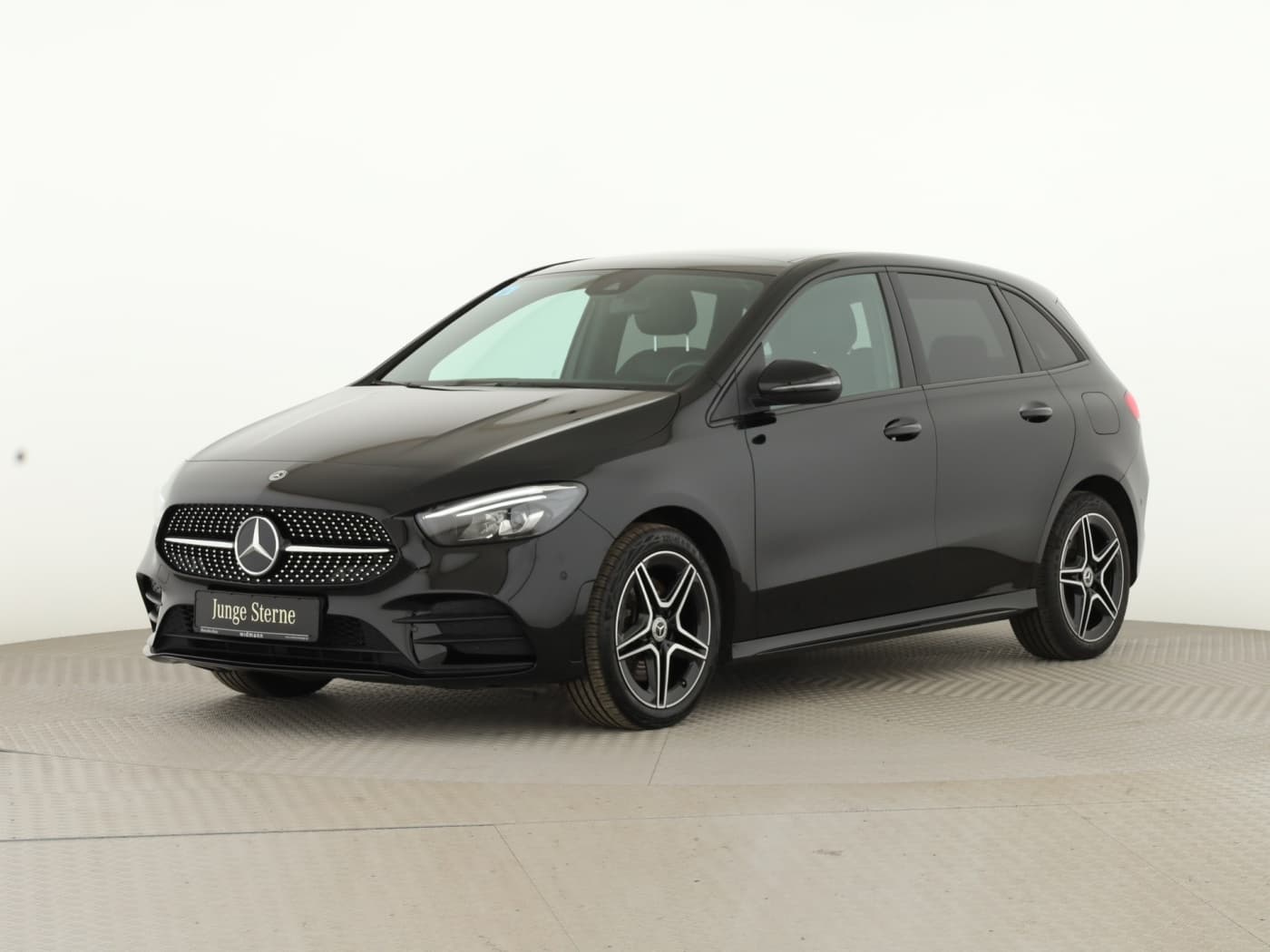 Mercedes-Benz B 250 e Bild 5