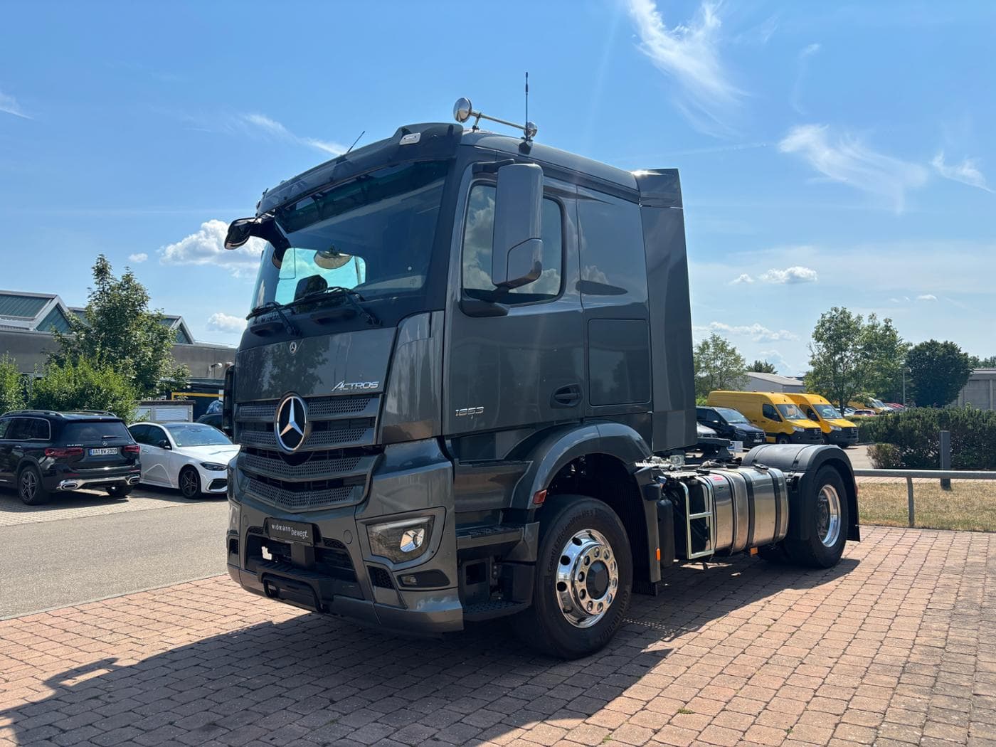 Mercedes-Benz Actros 1853 LS Bild 1