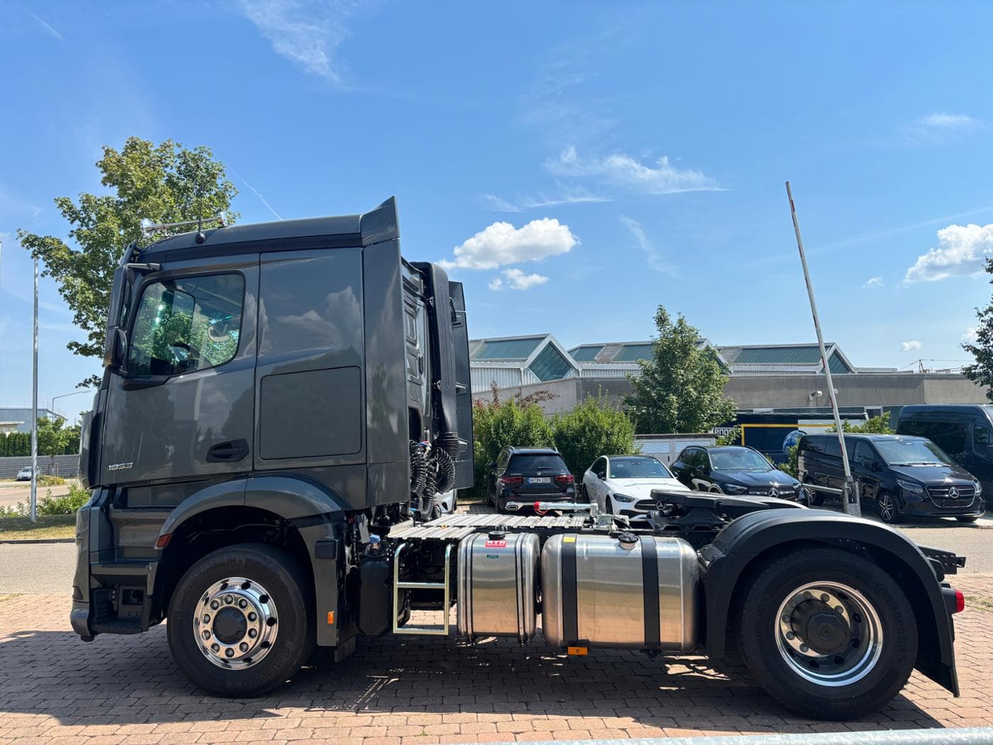 Mercedes-Benz Actros 1853 LS Bild 10