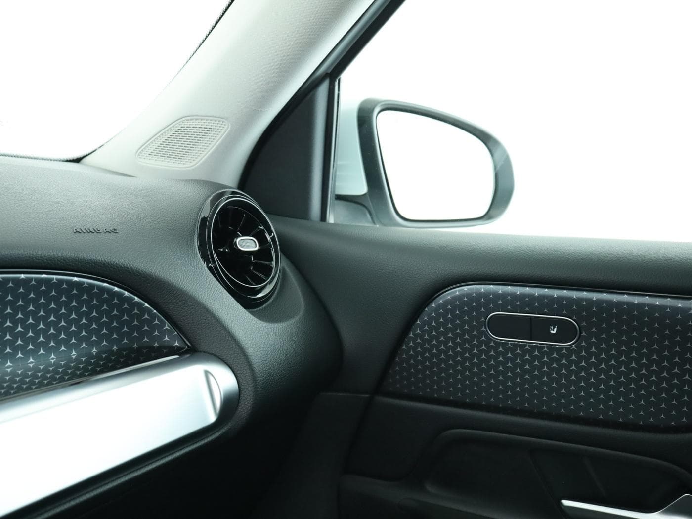 Mercedes-Benz GLB 180 d Bild 16