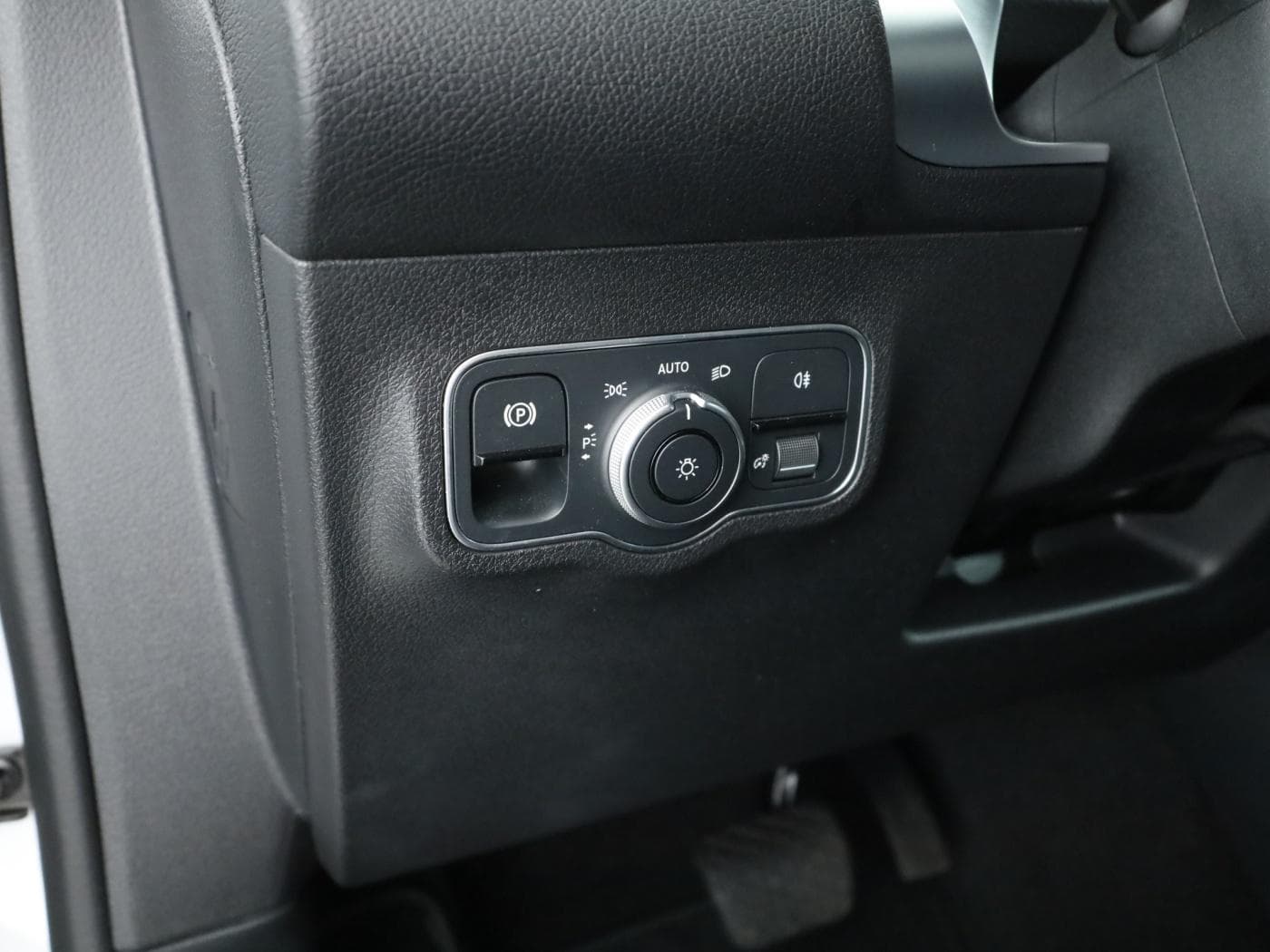 Mercedes-Benz GLB 180 d Bild 25