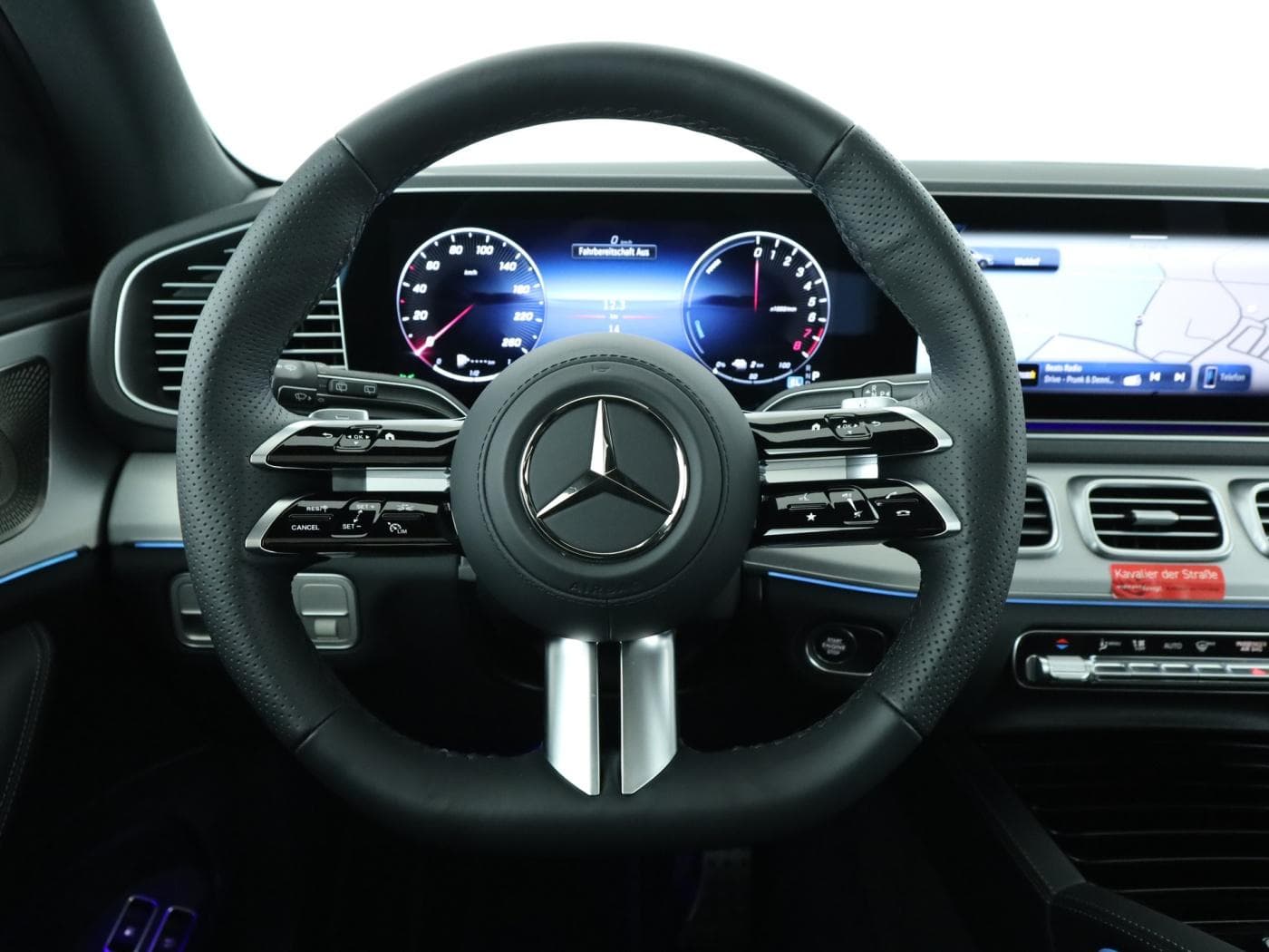 Mercedes-Benz GLE 400 e 4MATIC mit EQ Hybrid Technologie Bild 11