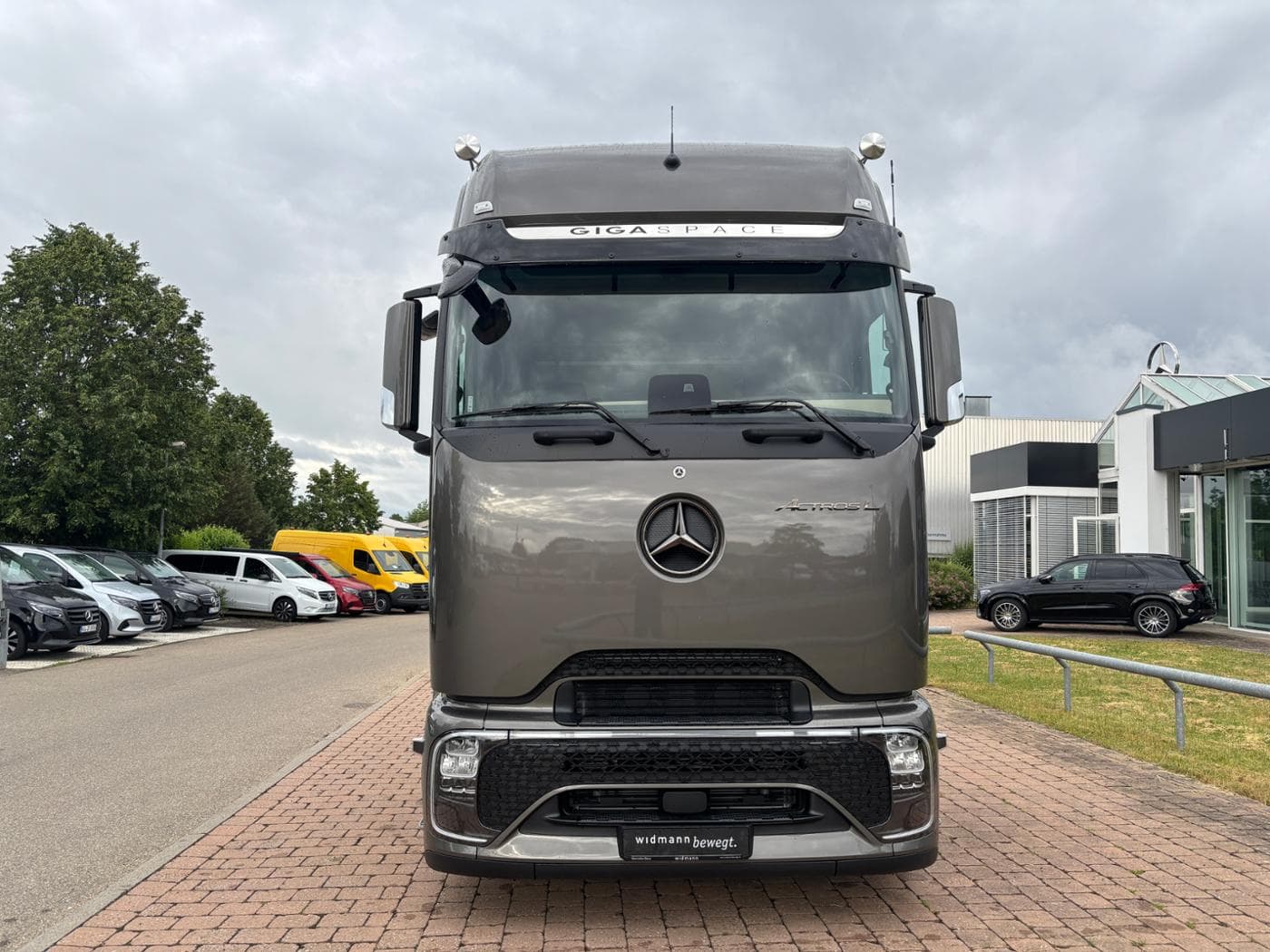 Mercedes-Benz Actros 1853 LS 4x2 Bild 2