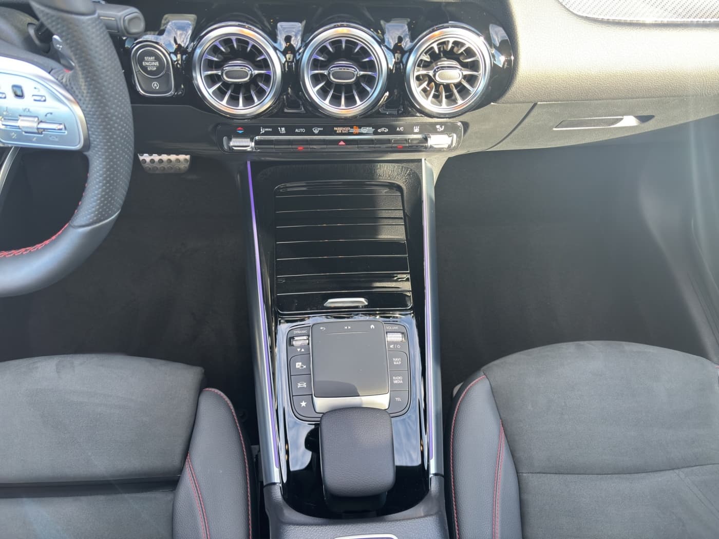 Mercedes-Benz GLA 180 Bild 13