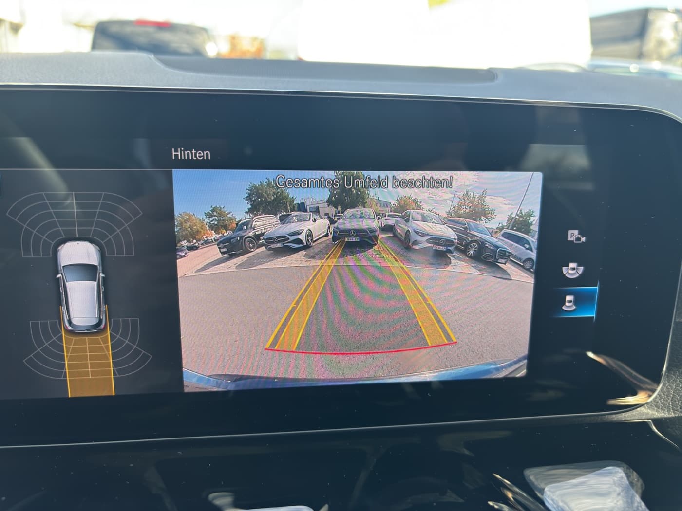Mercedes-Benz GLA 180 Bild 21