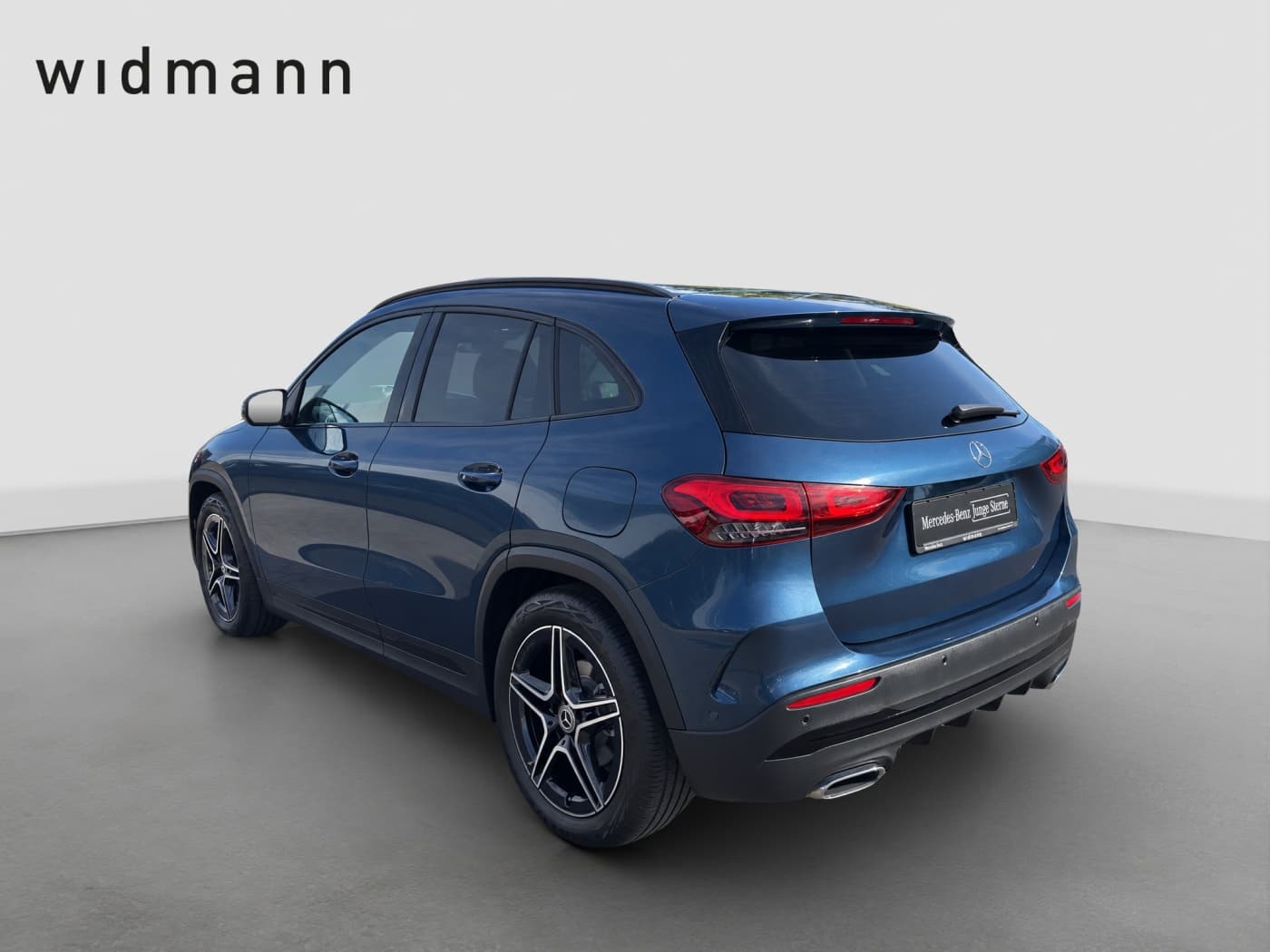Mercedes-Benz GLA 180 Bild 8