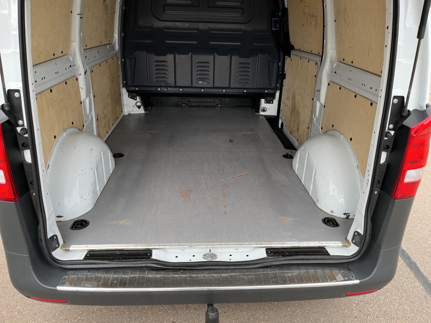 Mercedes-Benz Vito 114 d Kasten Bild 17