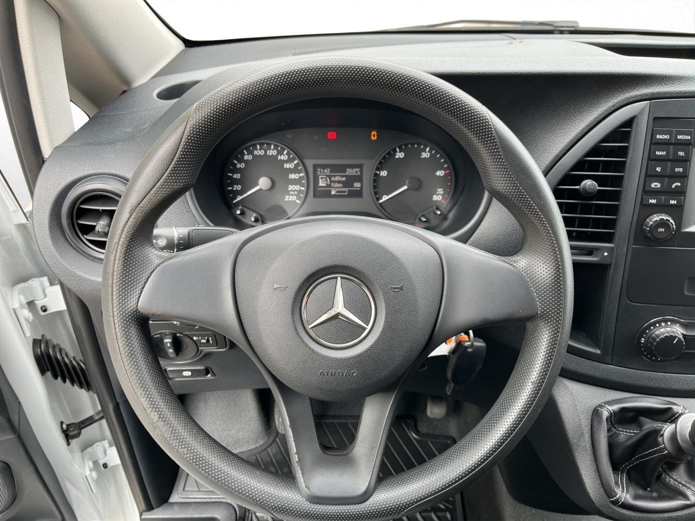 Mercedes-Benz Vito 114 d Kasten Bild 9
