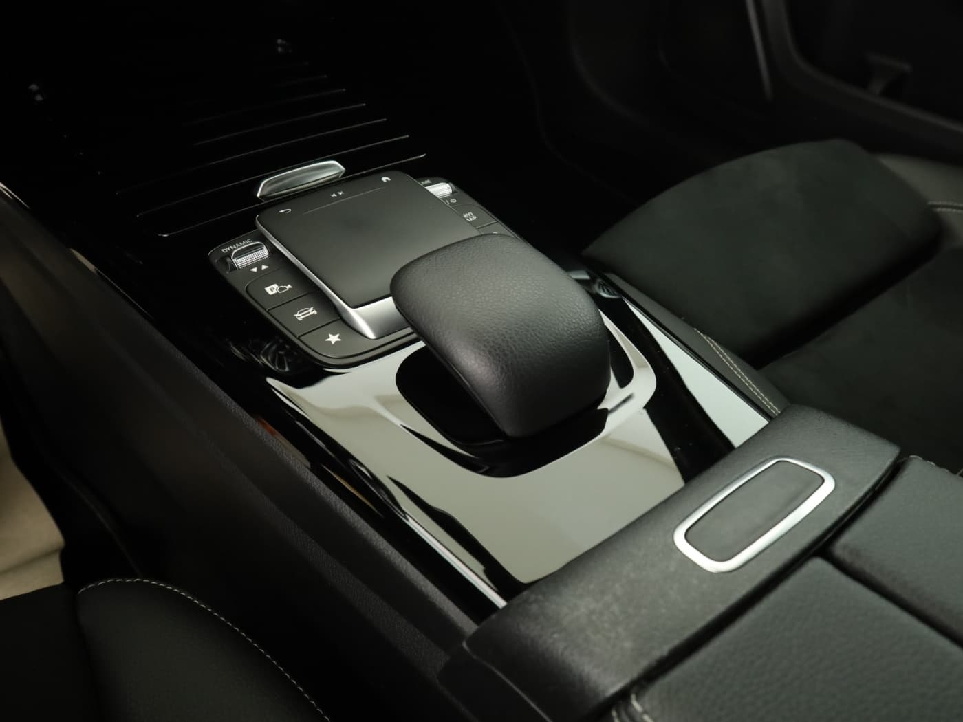 Mercedes-Benz A 250 e Bild 15