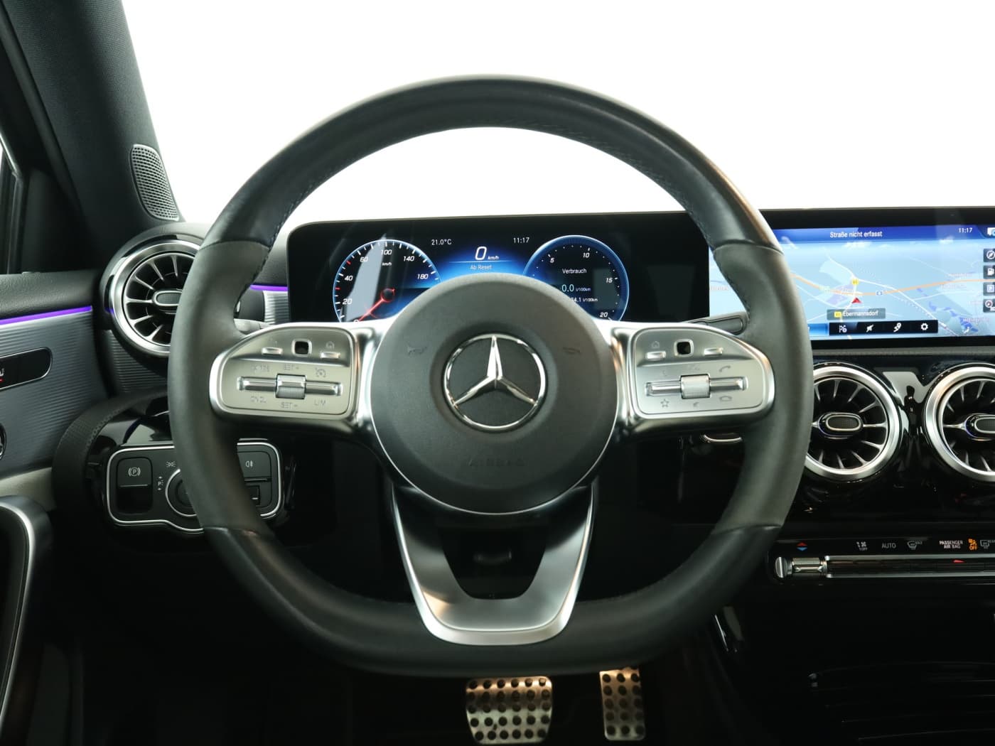 Mercedes-Benz A 250 4M Bild 11