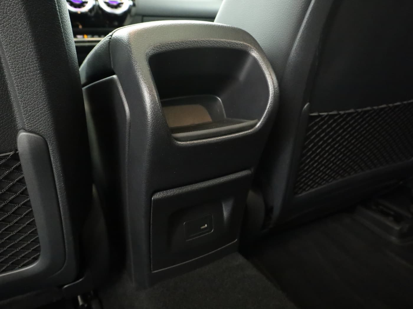 Mercedes-Benz A 250 4M Bild 25