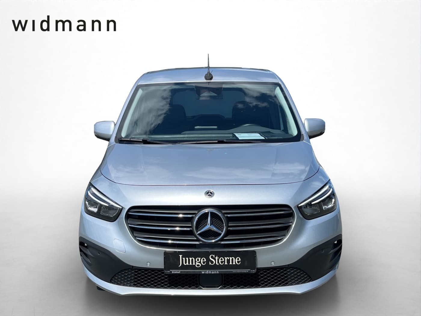 Mercedes-Benz T 180 d PROGRESSIVE Bild 2