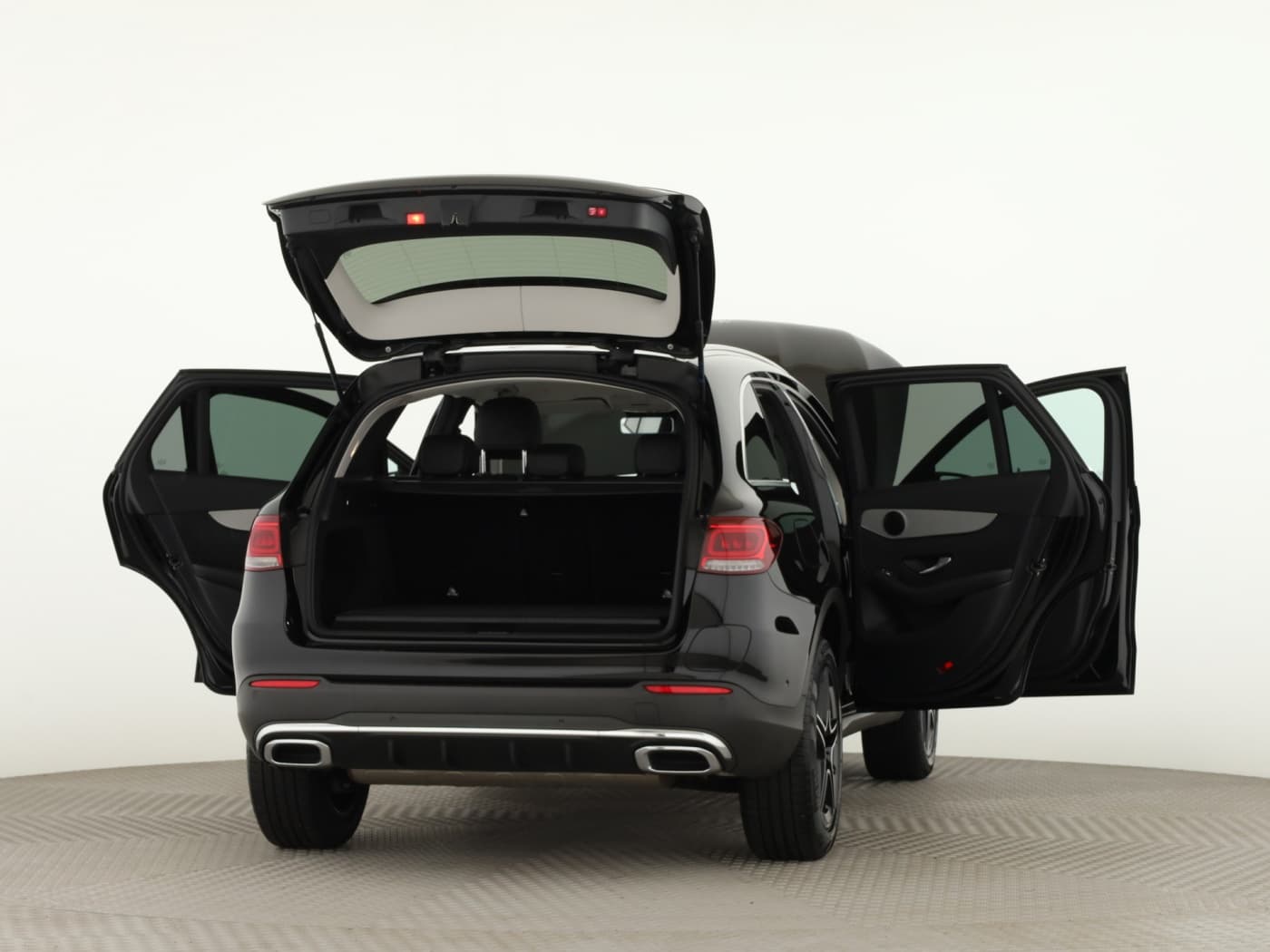 Mercedes-Benz GLC 300 e 4M Bild 9