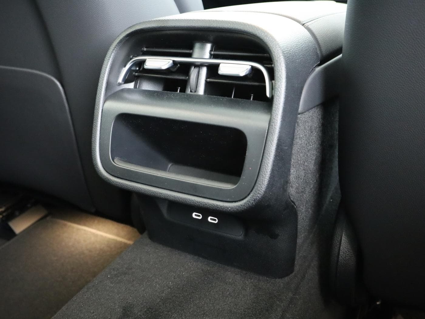 Mercedes-Benz E 450 d 4MATIC T-Modell Bild 24
