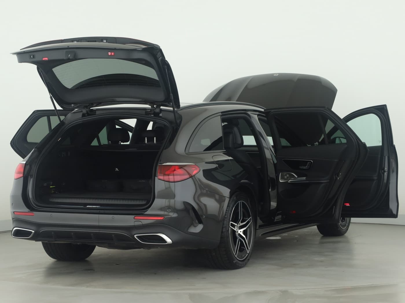 Mercedes-Benz E 300 de T Bild 9