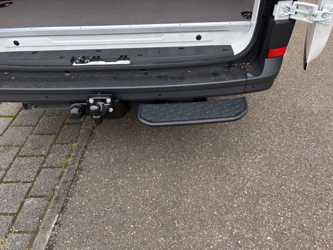 Volkswagen Crafter 35 2.0 TDI 120 KW Kasten MR/HD Bild 18