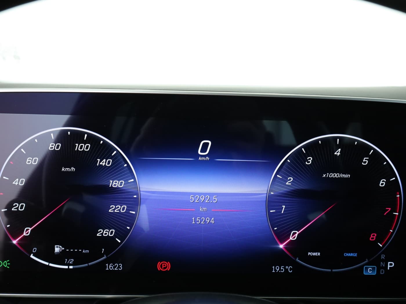 Mercedes-Benz GLC 300 4M Bild 12