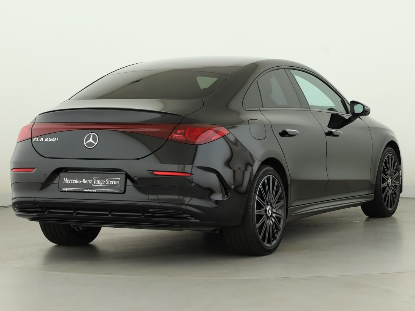 Mercedes-Benz CLA 250+ EQ Bild 2