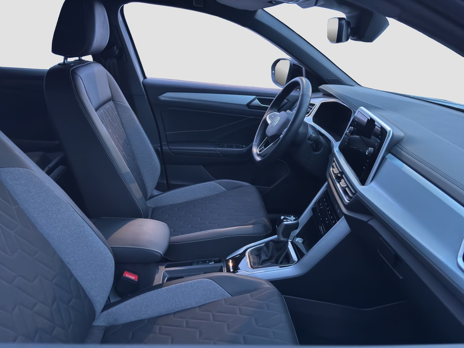Volkswagen T-Roc Life 2.0 TDI DSG 150 PS AHK Kamera ACC Bild 13