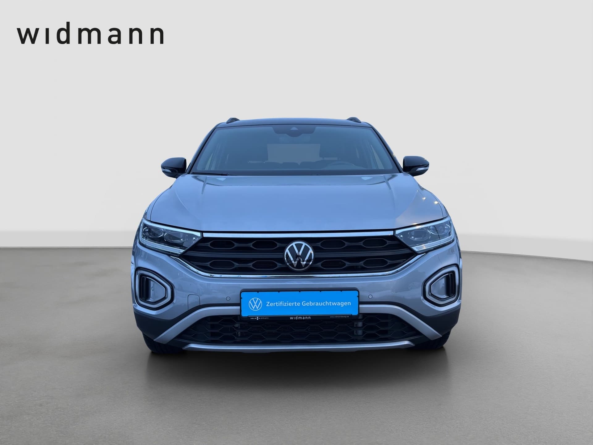 Volkswagen T-Roc Life 2.0 TDI DSG 150 PS AHK Kamera ACC Bild 3